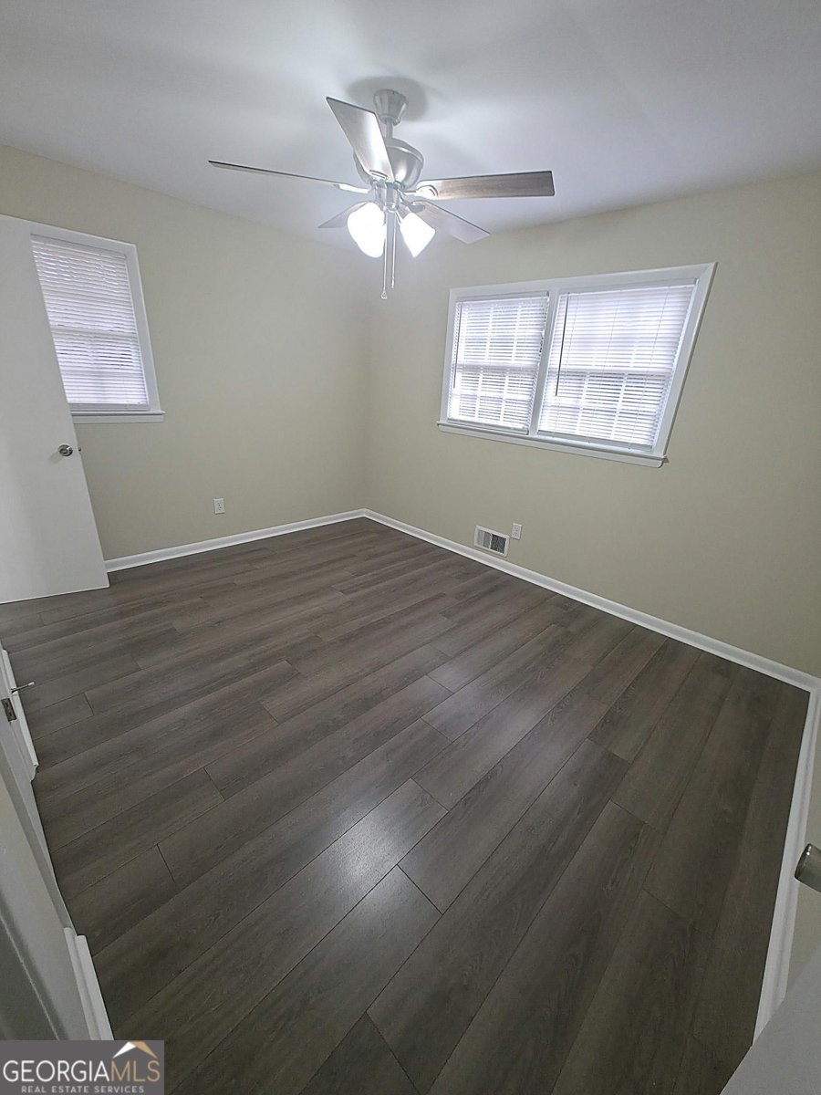 560 Vincent Drive Athens - Photo 7