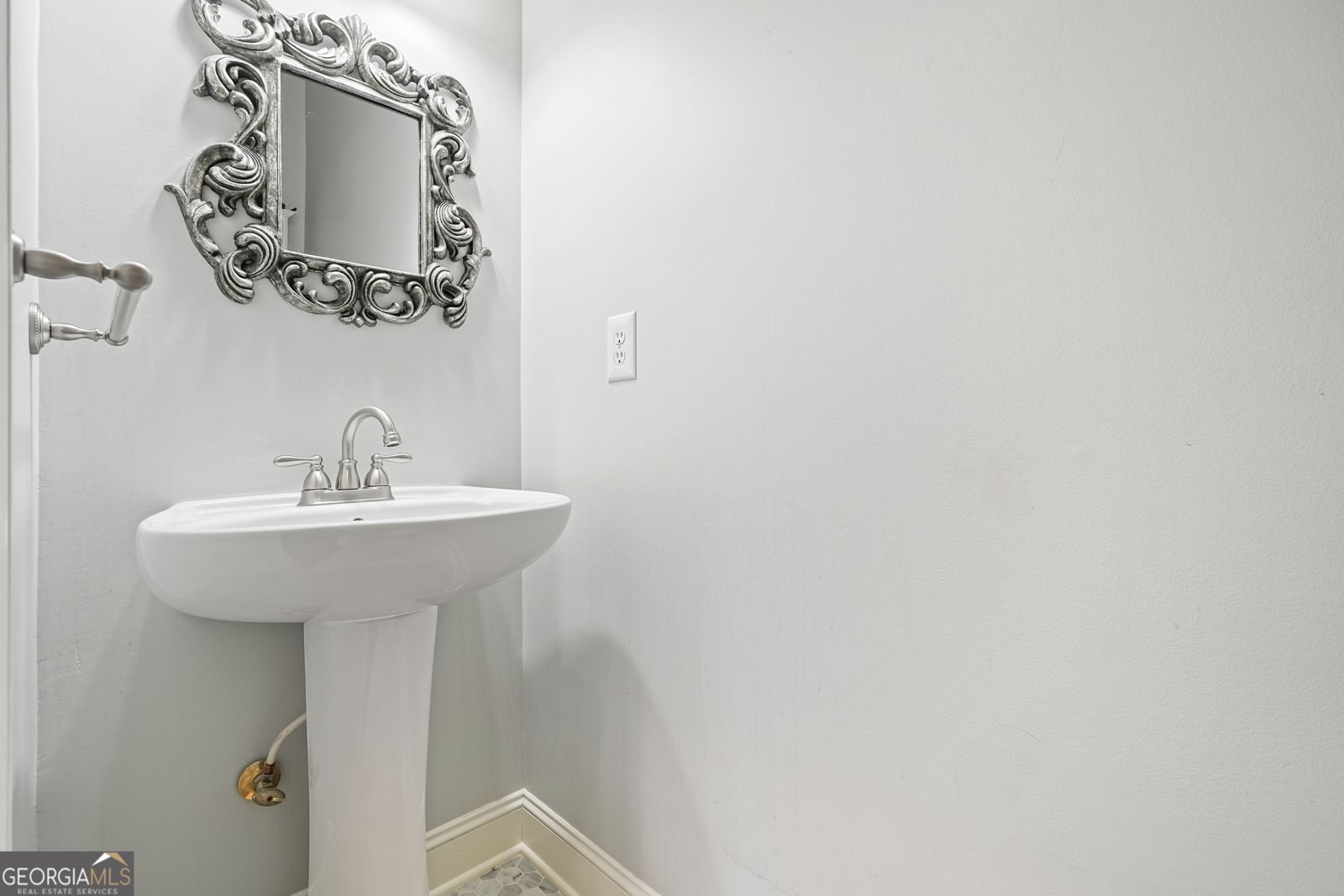 6690 Brookline Court Cumming - Photo 23