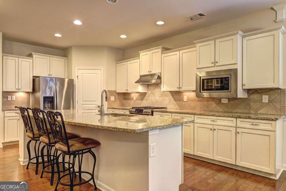 101 Riverside Lane Woodstock - Photo 11