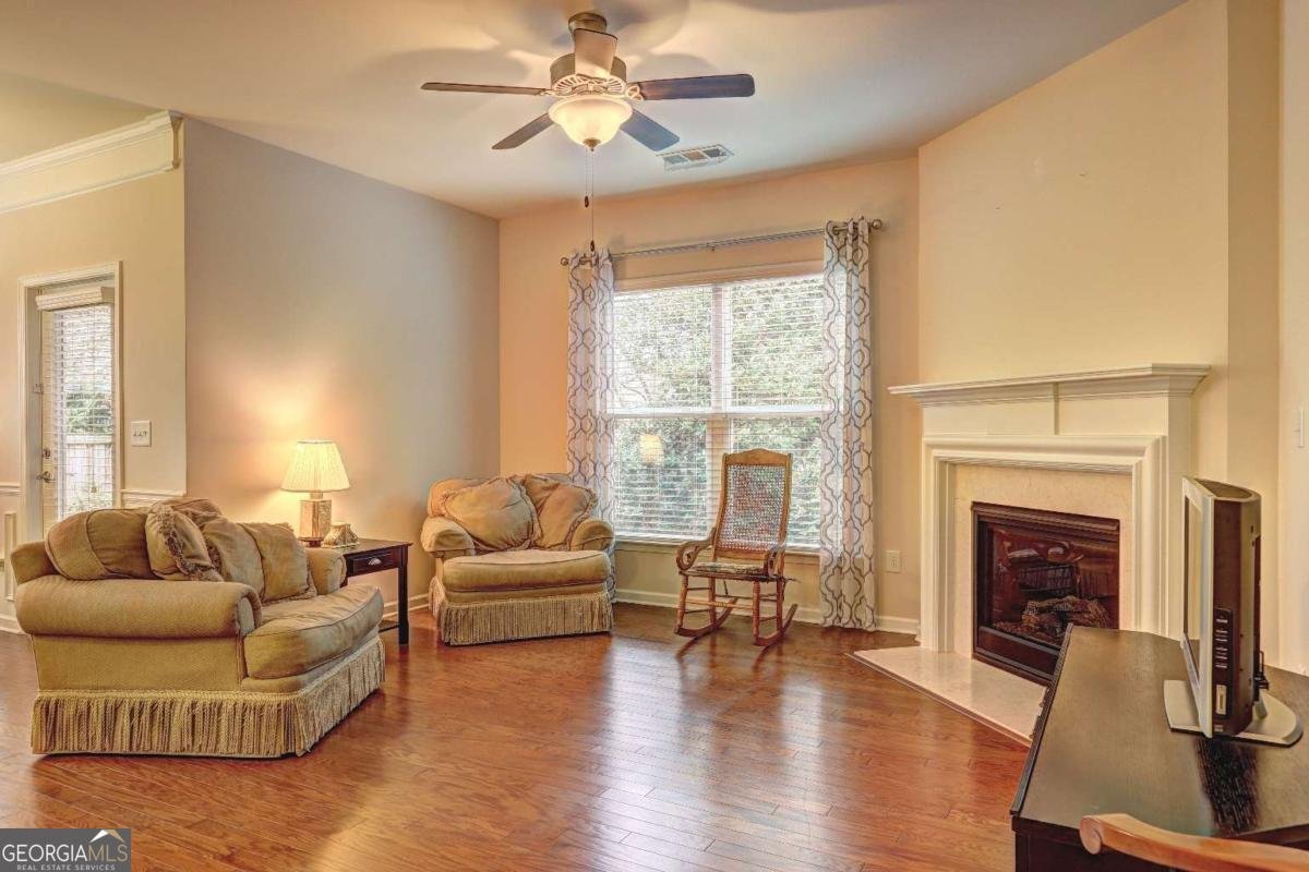 101 Riverside Lane Woodstock - Photo 7