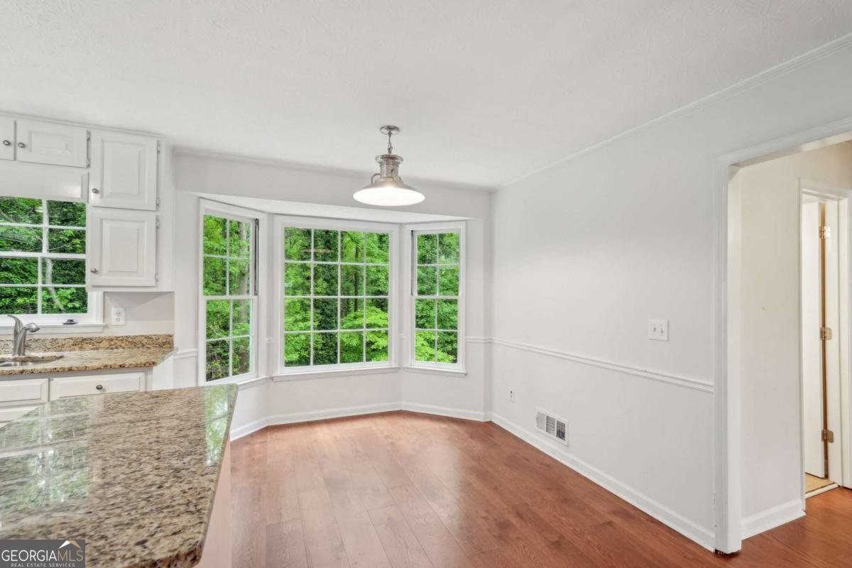 2895 Shurburne Drive Alpharetta - Photo 17