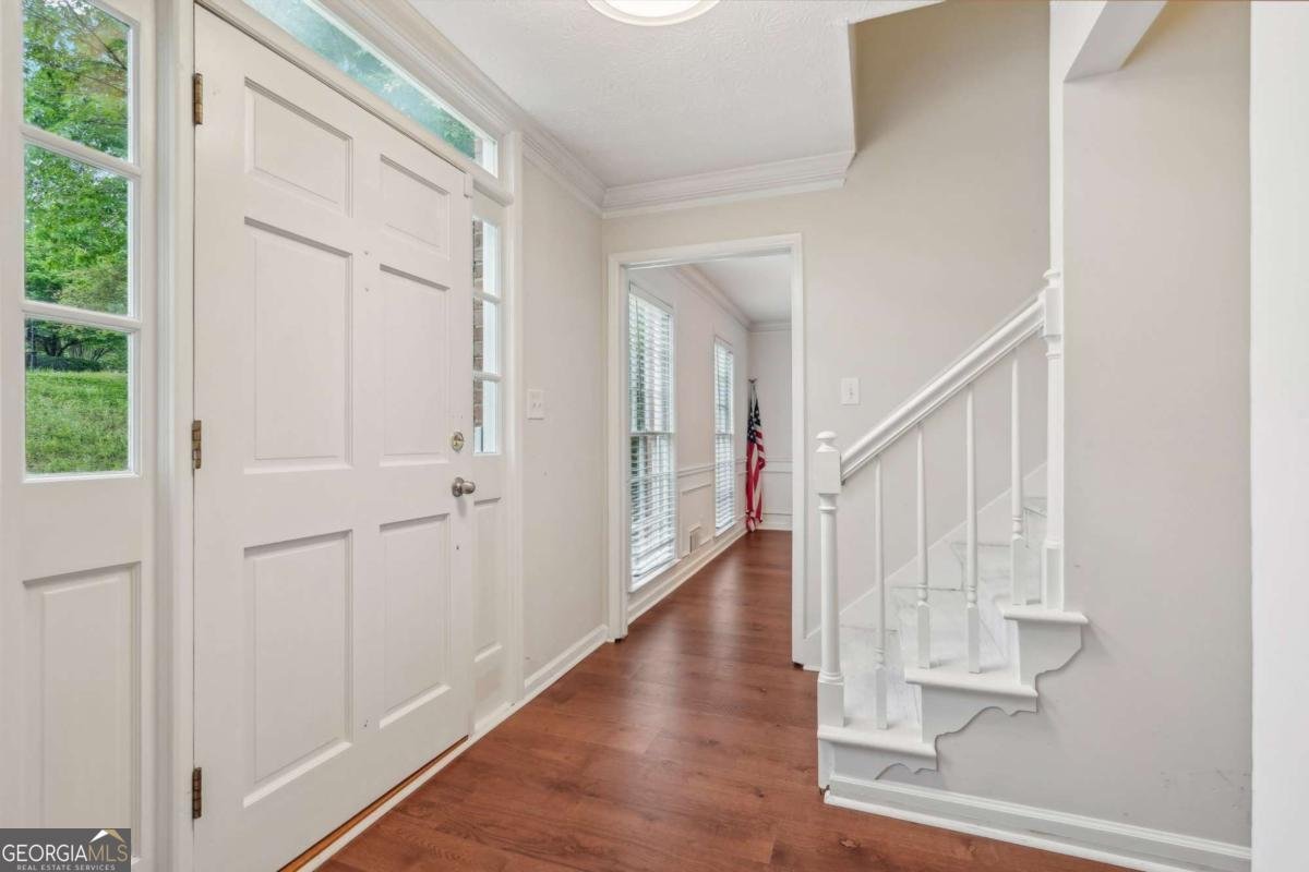 2895 Shurburne Drive Alpharetta - Photo 7