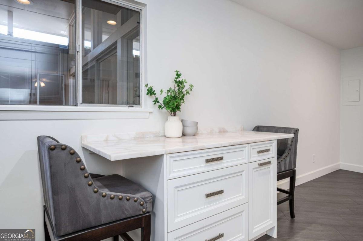 346 Carpenter Drive Atlanta - Photo 10