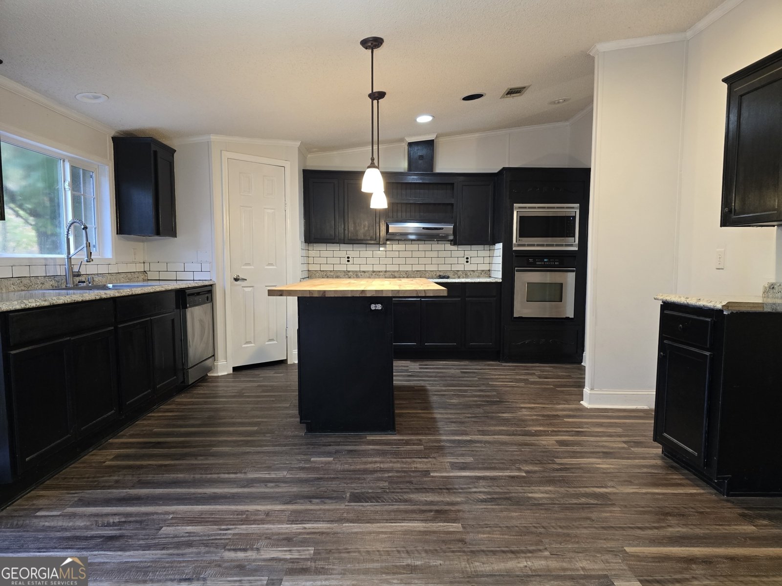 338 Day Street Molena - Photo 16