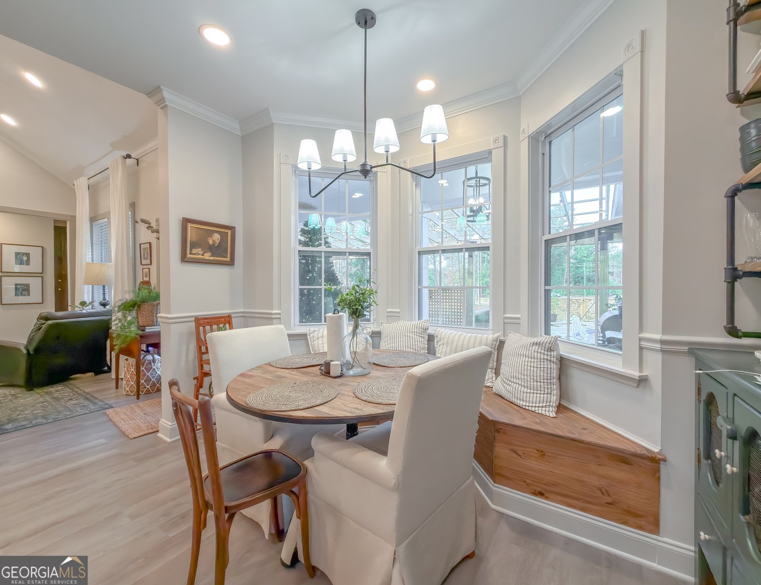 100 Robin Bainbridge - Photo 18