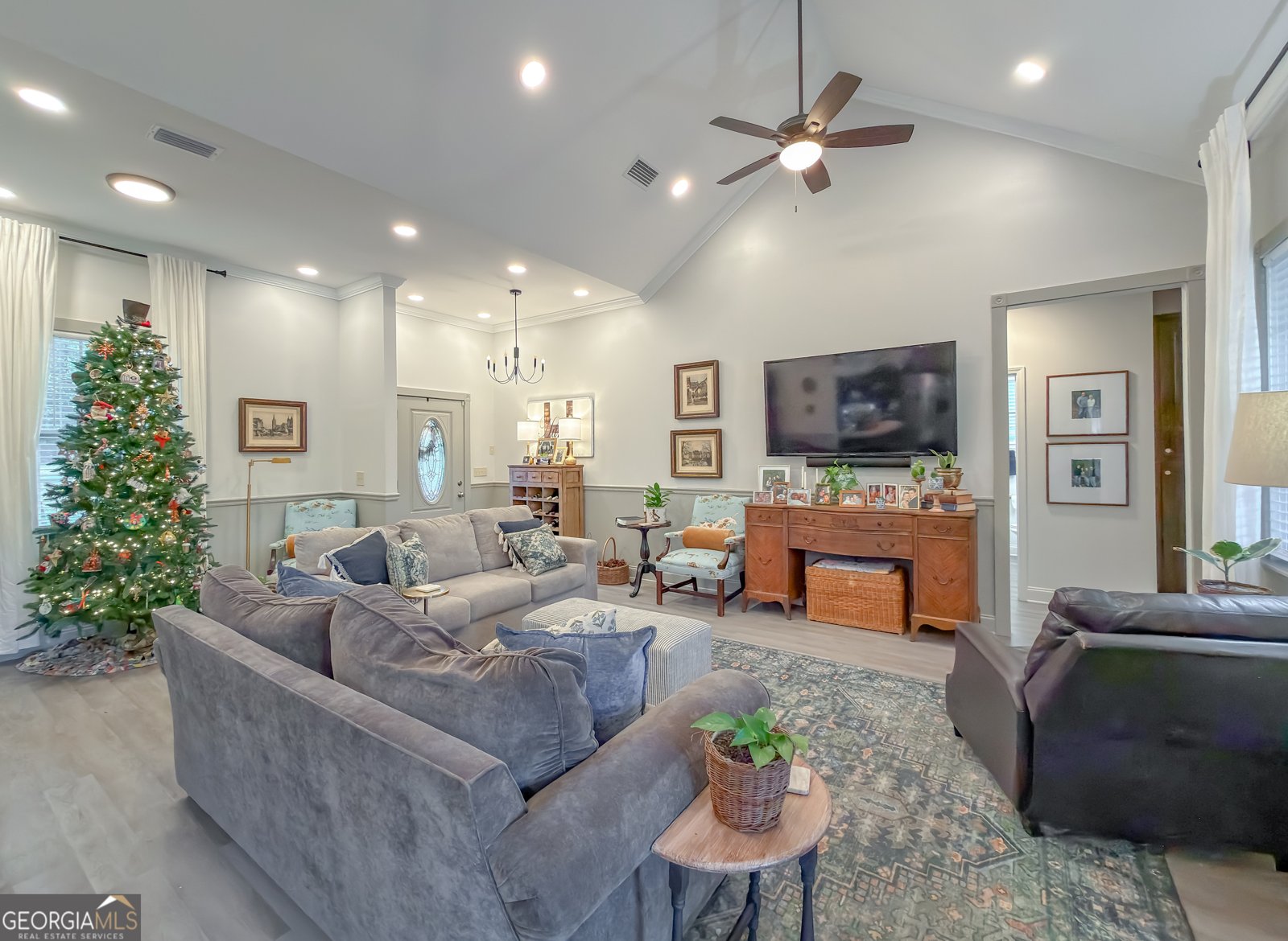 100 Robin Bainbridge - Photo 27