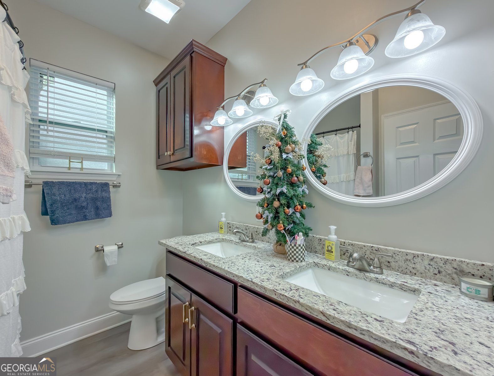 100 Robin Bainbridge - Photo 49