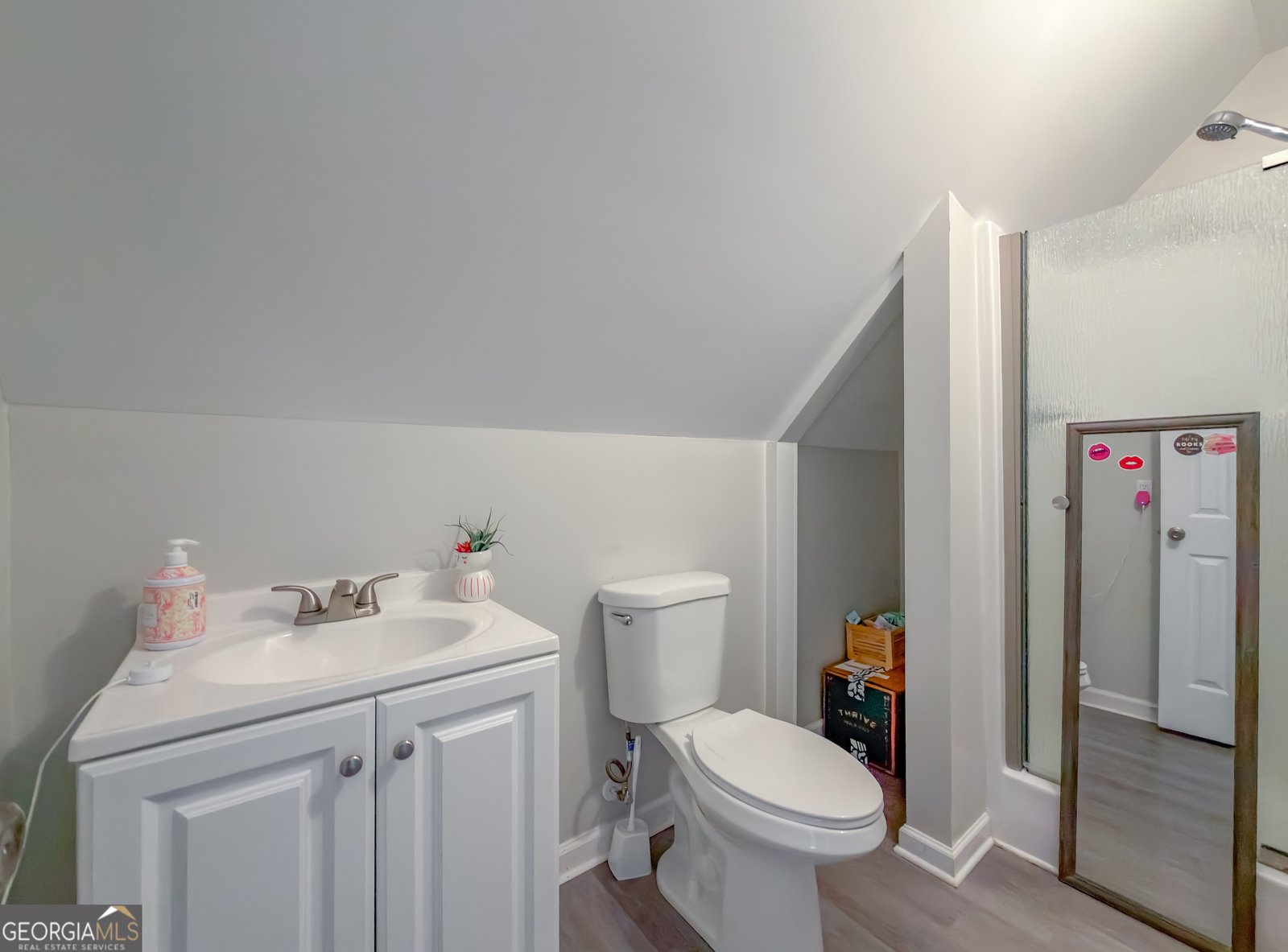 100 Robin Bainbridge - Photo 56