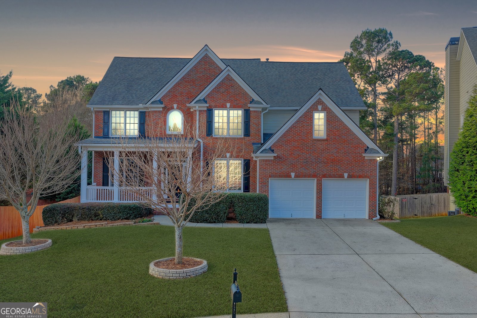 4100 Suwanee Bend Drive Suwanee - Photo 1