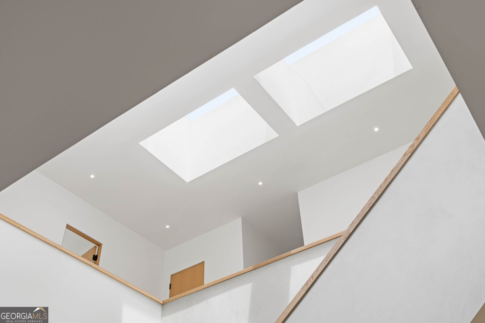 16 Bonnie Lane Sandy Springs - Photo 11