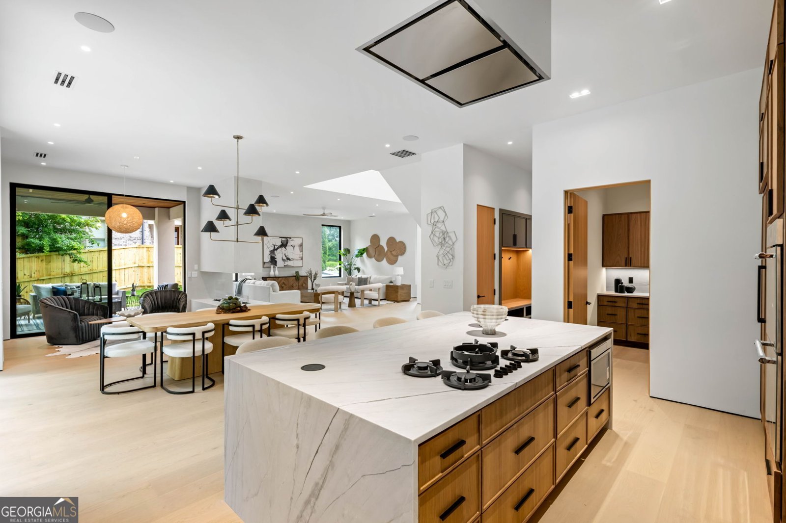 16 Bonnie Lane Sandy Springs - Photo 16