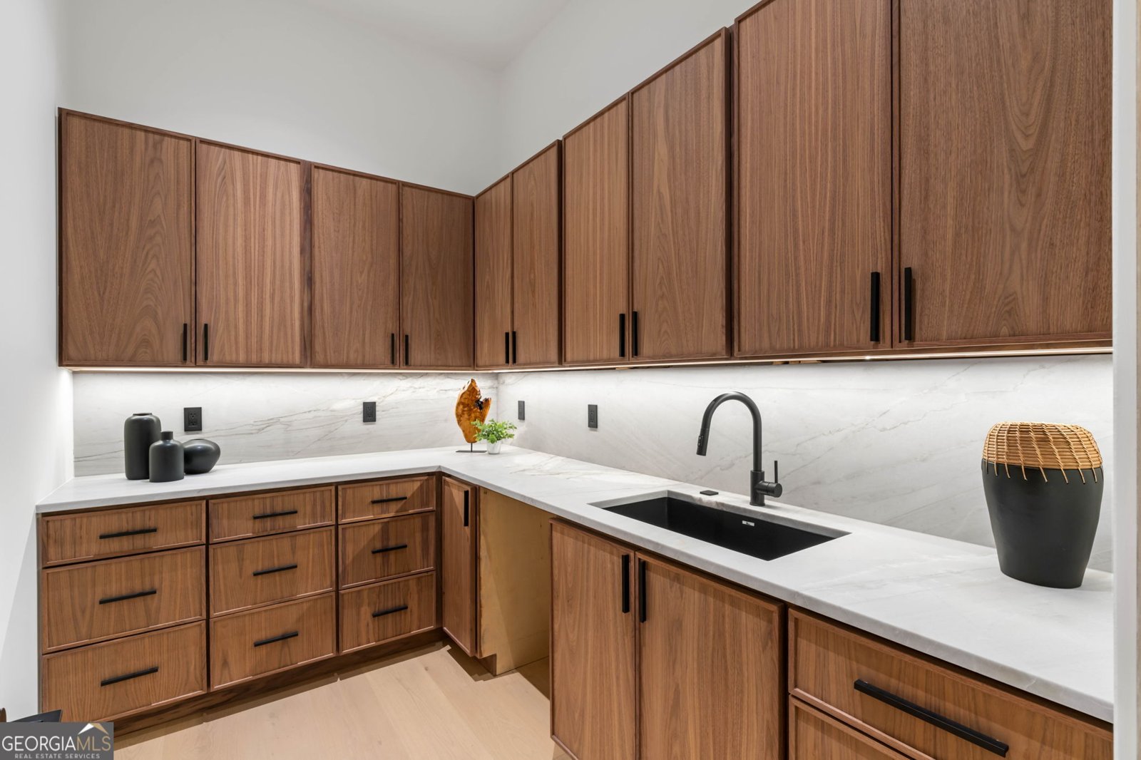 16 Bonnie Lane Sandy Springs - Photo 20