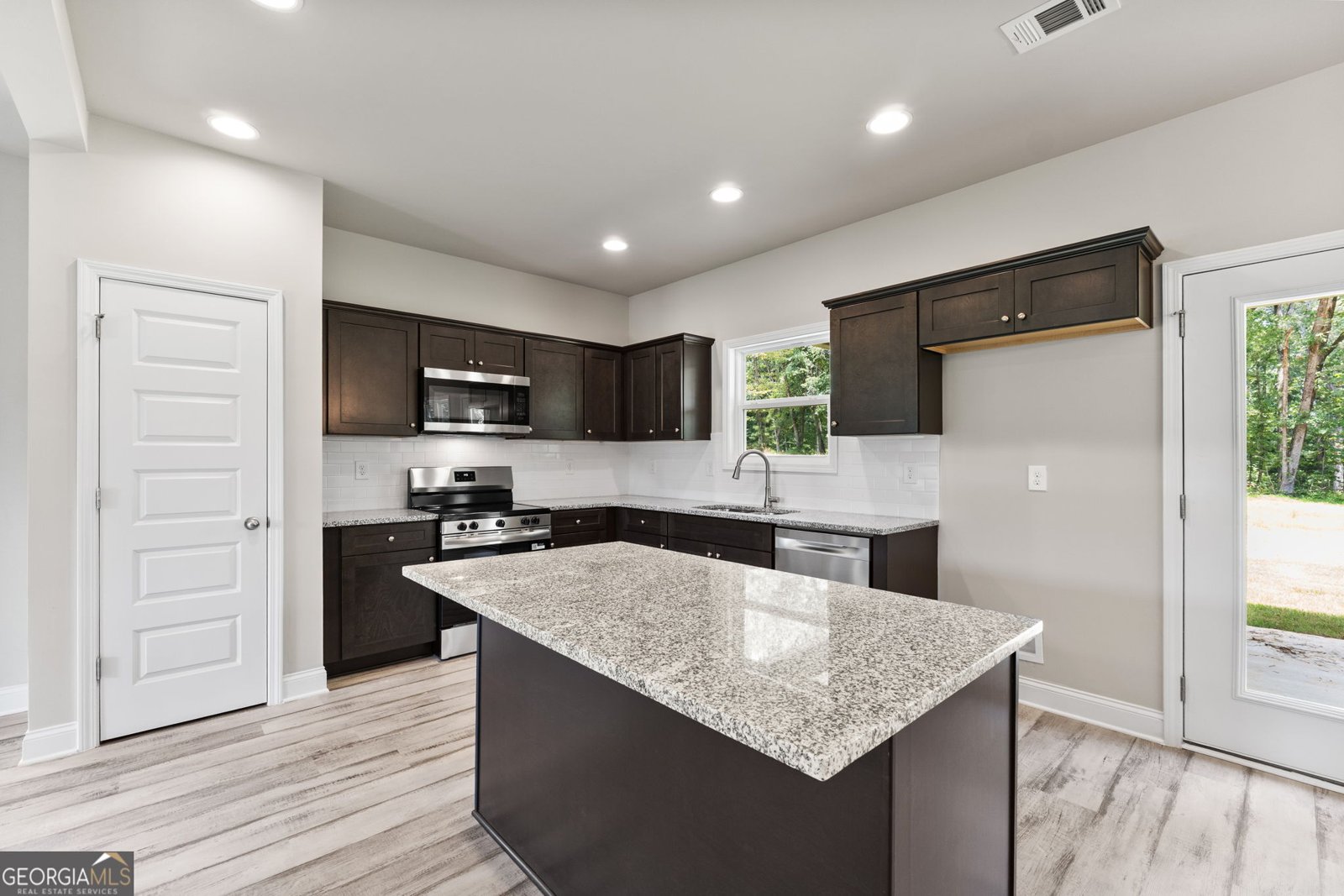 205 Yancey Road Covington - Photo 12