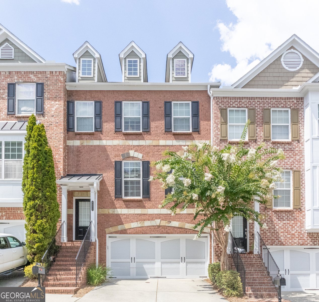 6089 Tennyson Park Way Peachtree Corners - Photo 1