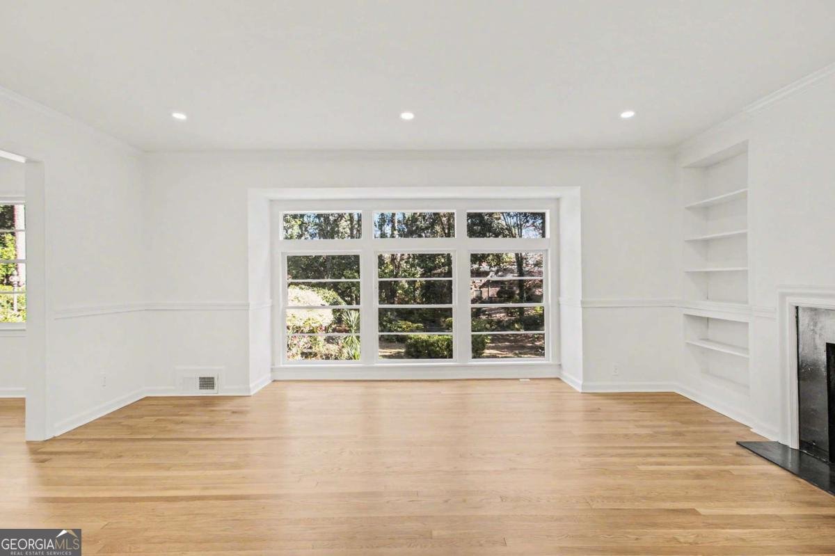 2347 Clairmont Road Atlanta - Photo 6