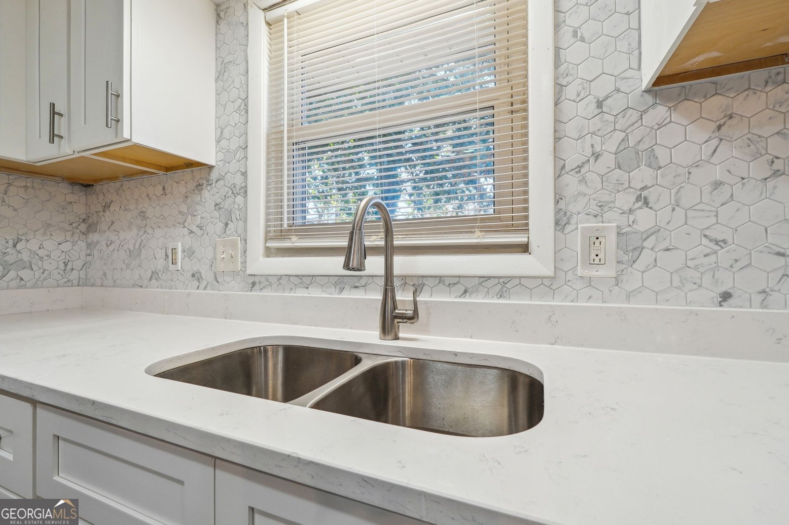 2419 Greenway Drive Decatur - Photo 12