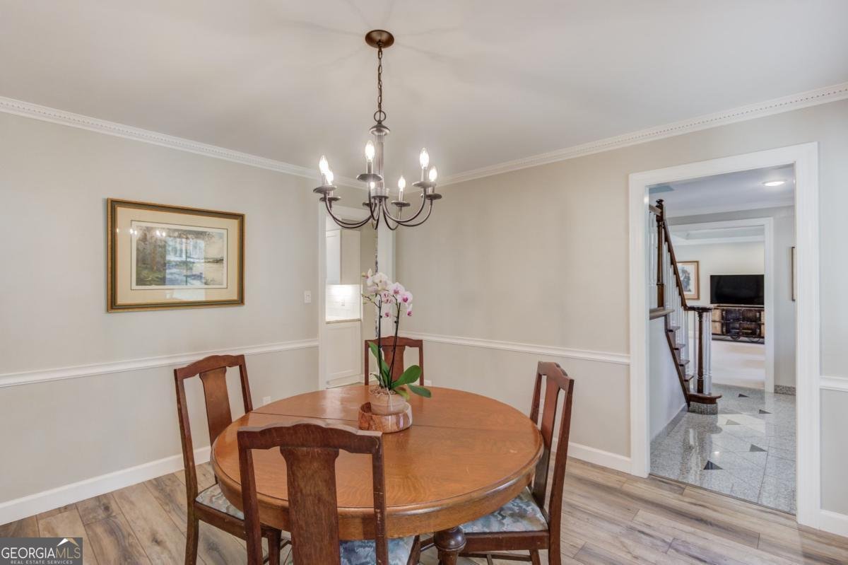 200 Spalding Circle Sandy Springs - Photo 11