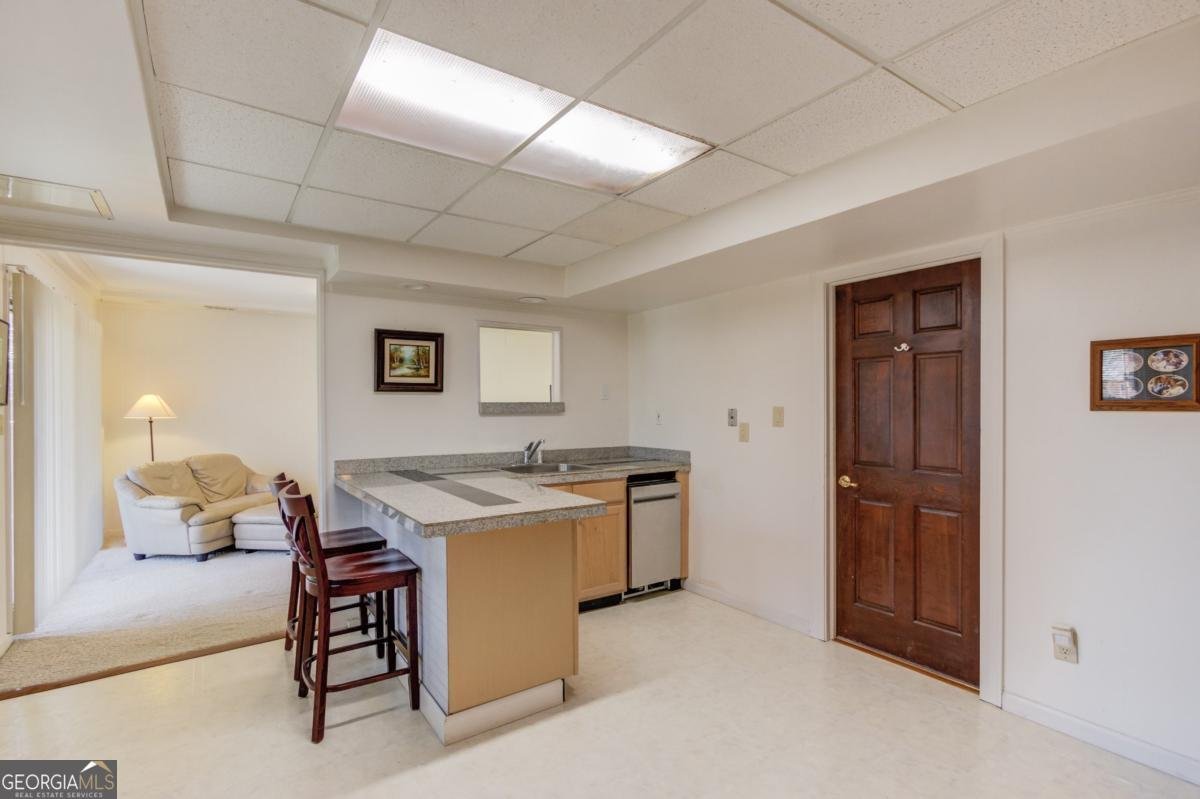 200 Spalding Circle Sandy Springs - Photo 41