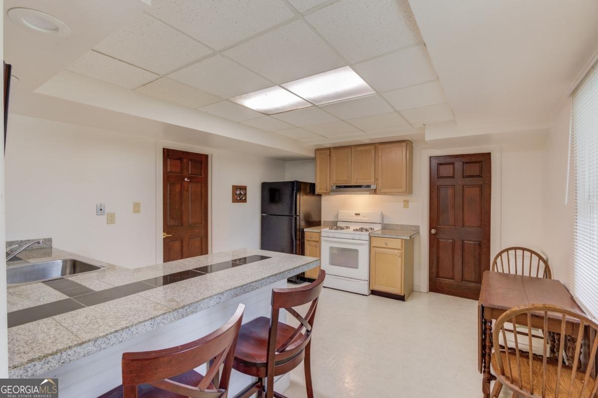 200 Spalding Circle Sandy Springs - Photo 44