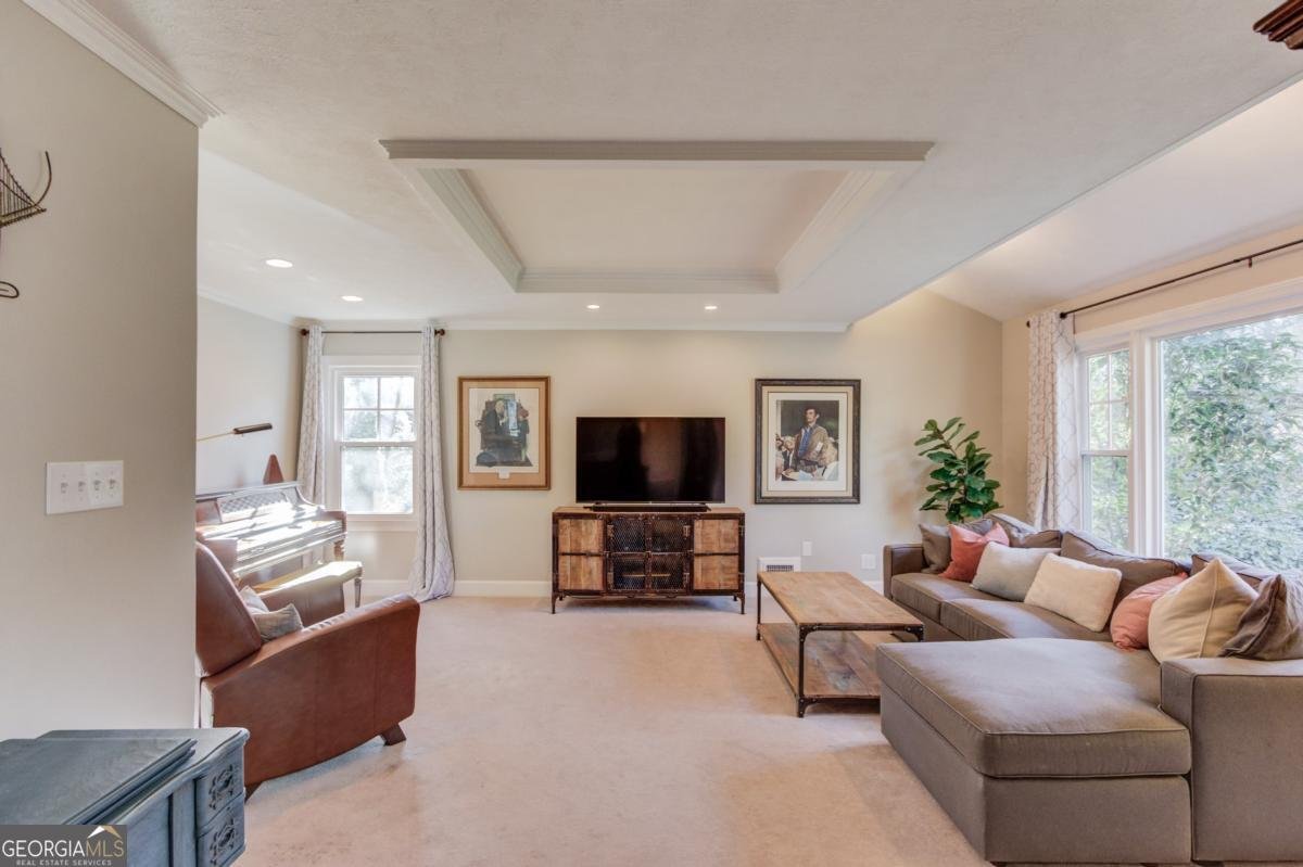 200 Spalding Circle Sandy Springs - Photo 8