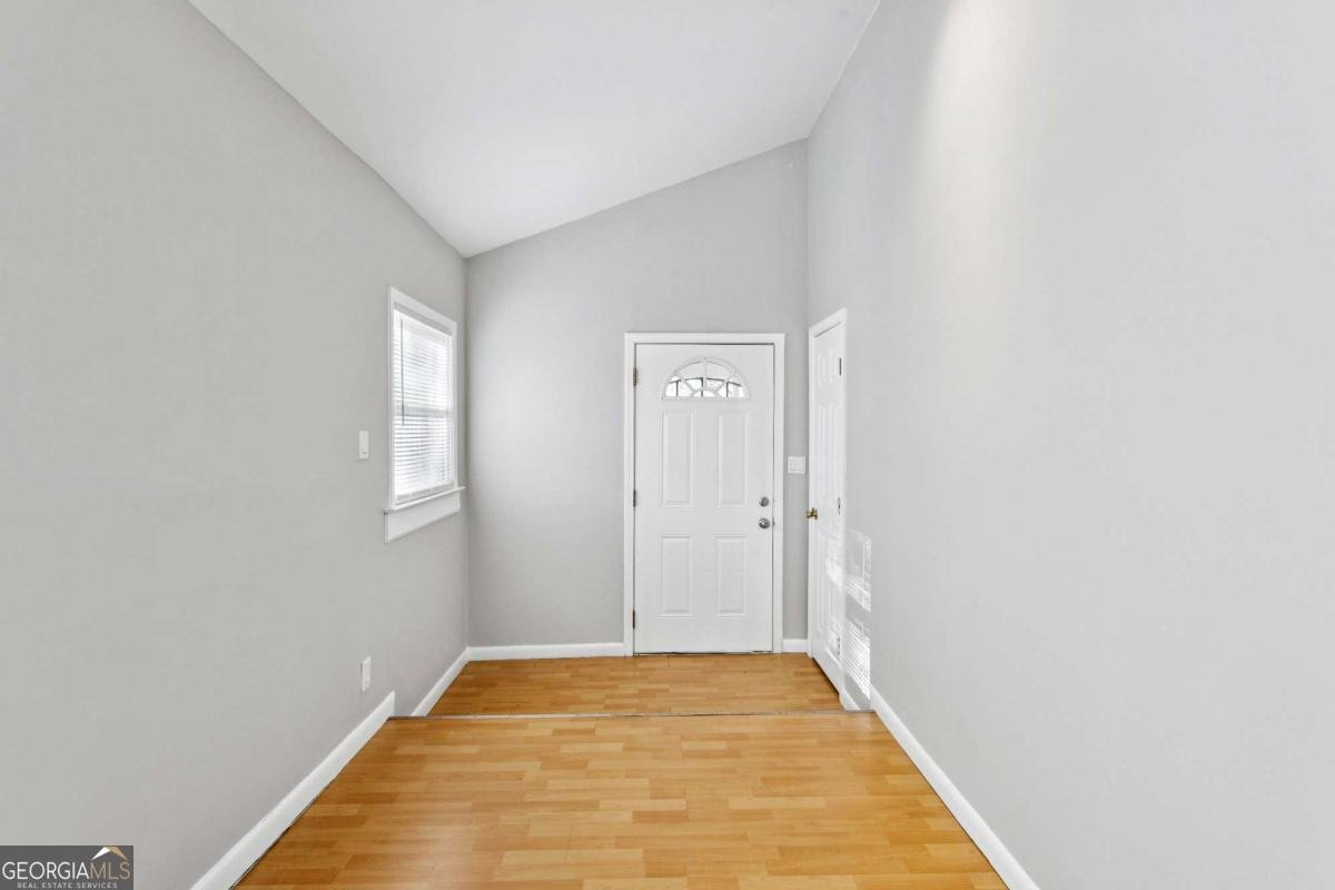 1725 Cascade Terrace Atlanta - Photo 6