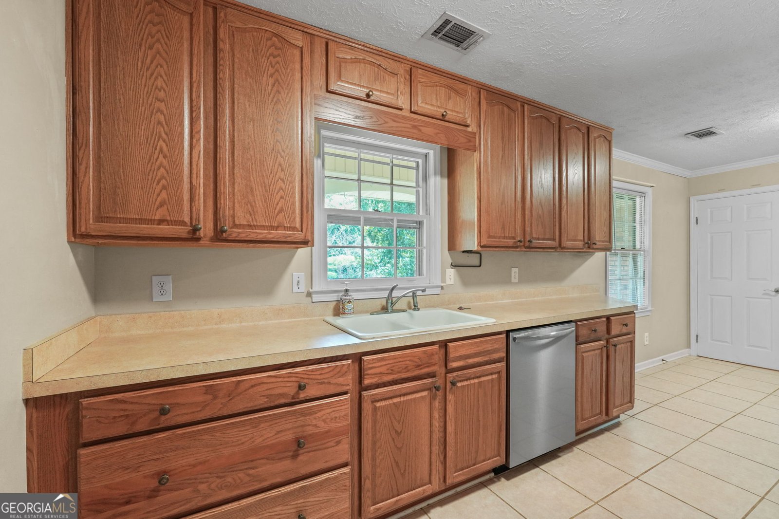 124 Hickory Drive Peachtree City - Photo 9