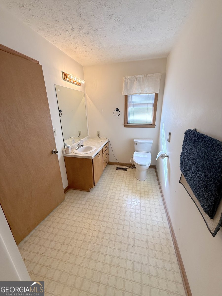 208 Lakeshore Drive Jefferson - Photo 13