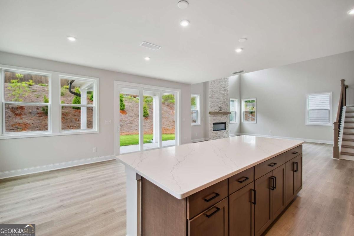 719 Crossroad Court Powder Springs - Photo 16