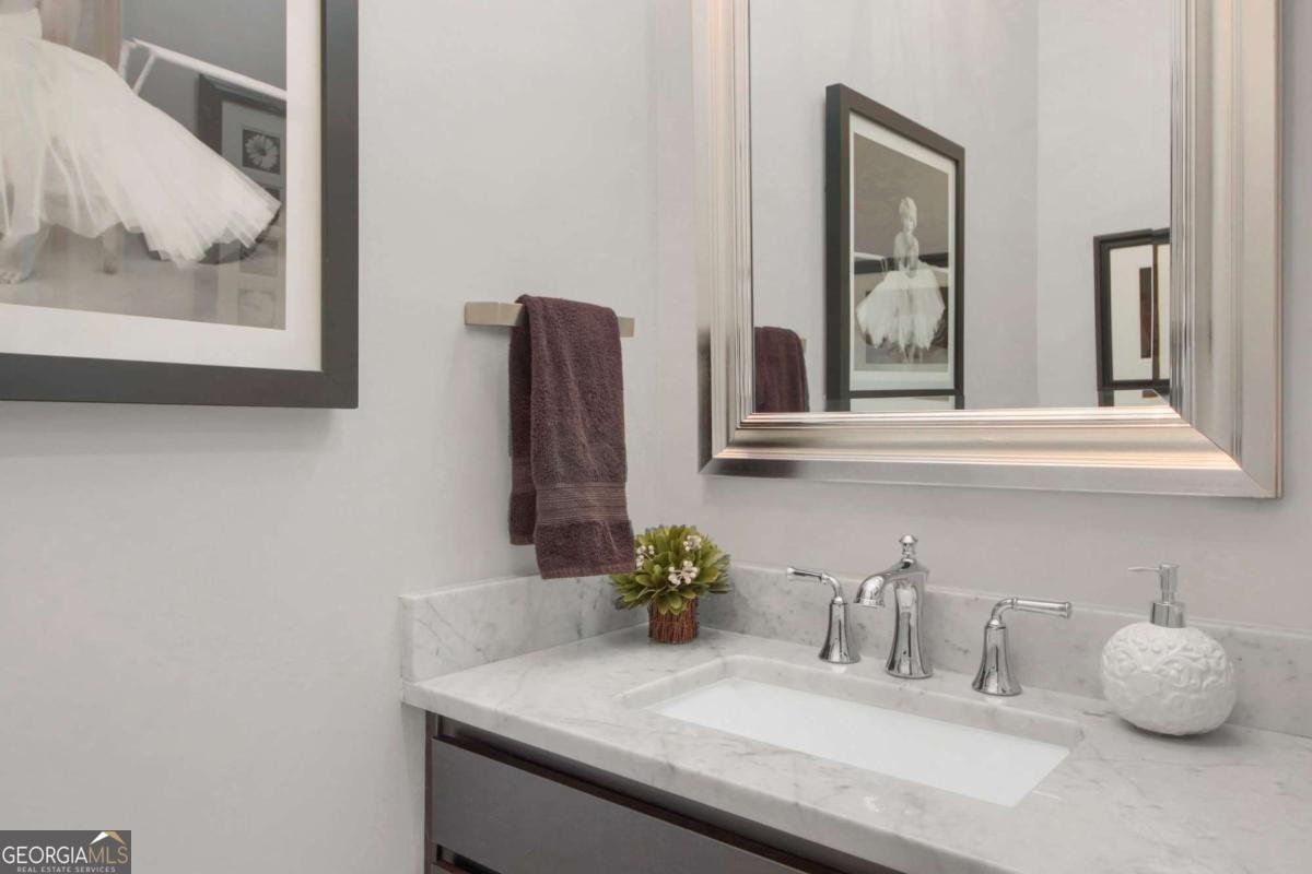 328 Brownstones Circle Atlanta - Photo 17