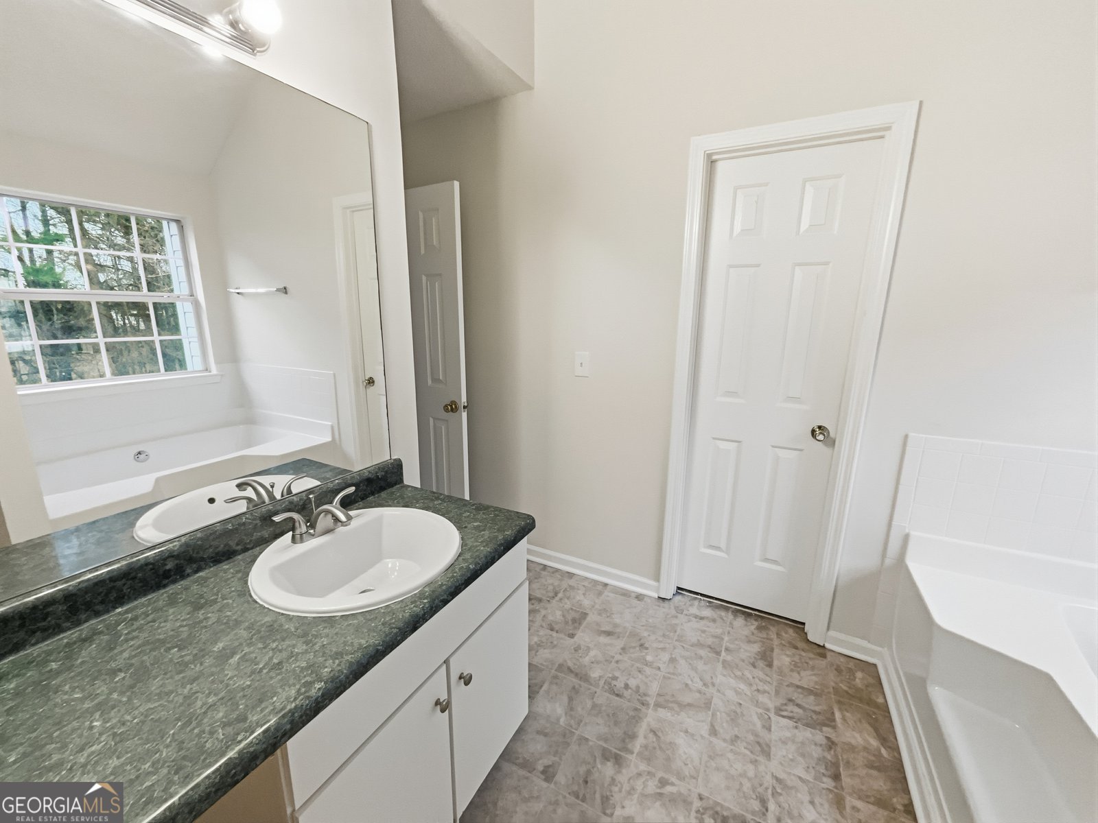 836 Tara Bend Hampton - Photo 18