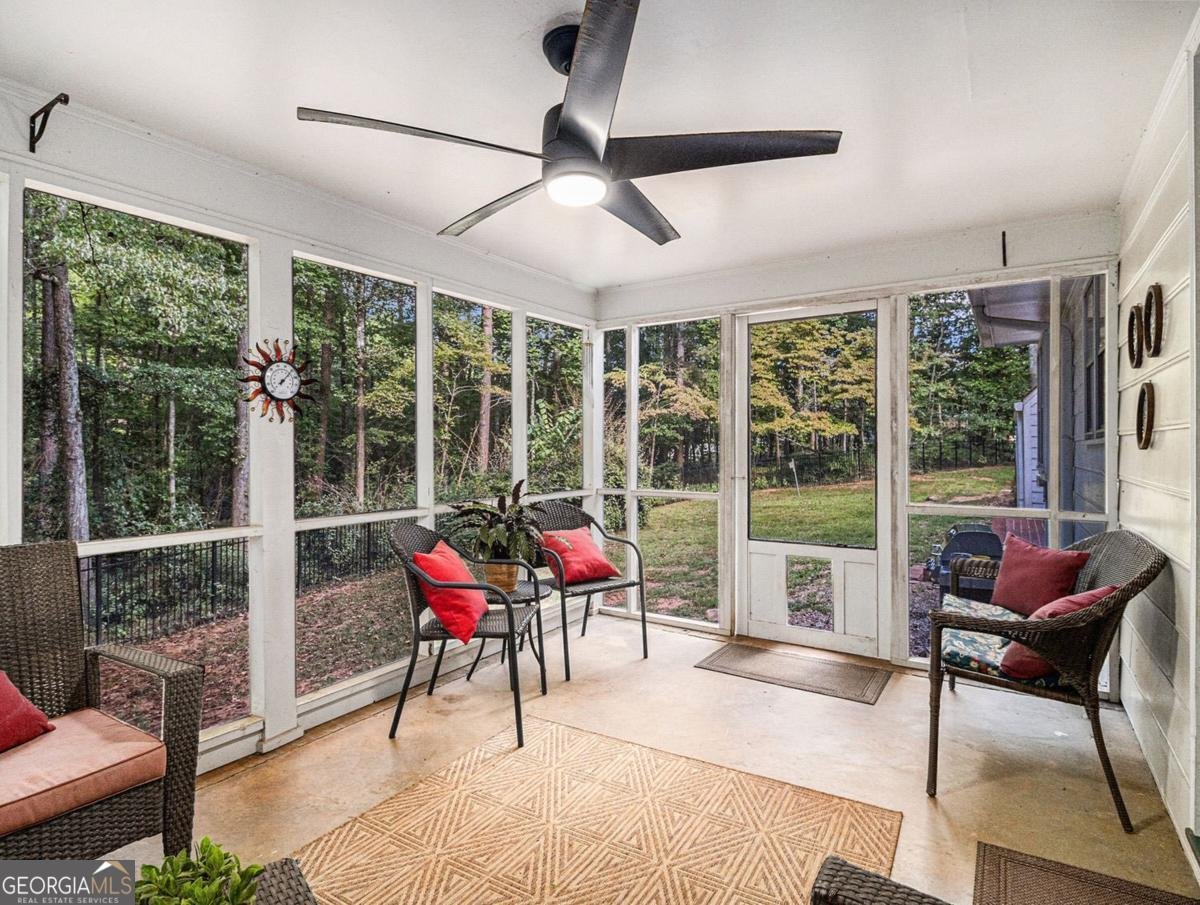 555 Breedlove Drive Monroe - Photo 7