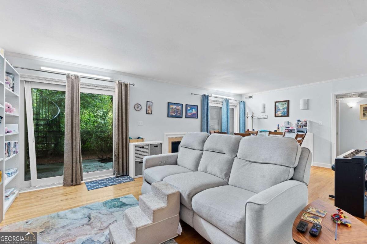 5400 Roswell Road Sandy Springs - Photo 1