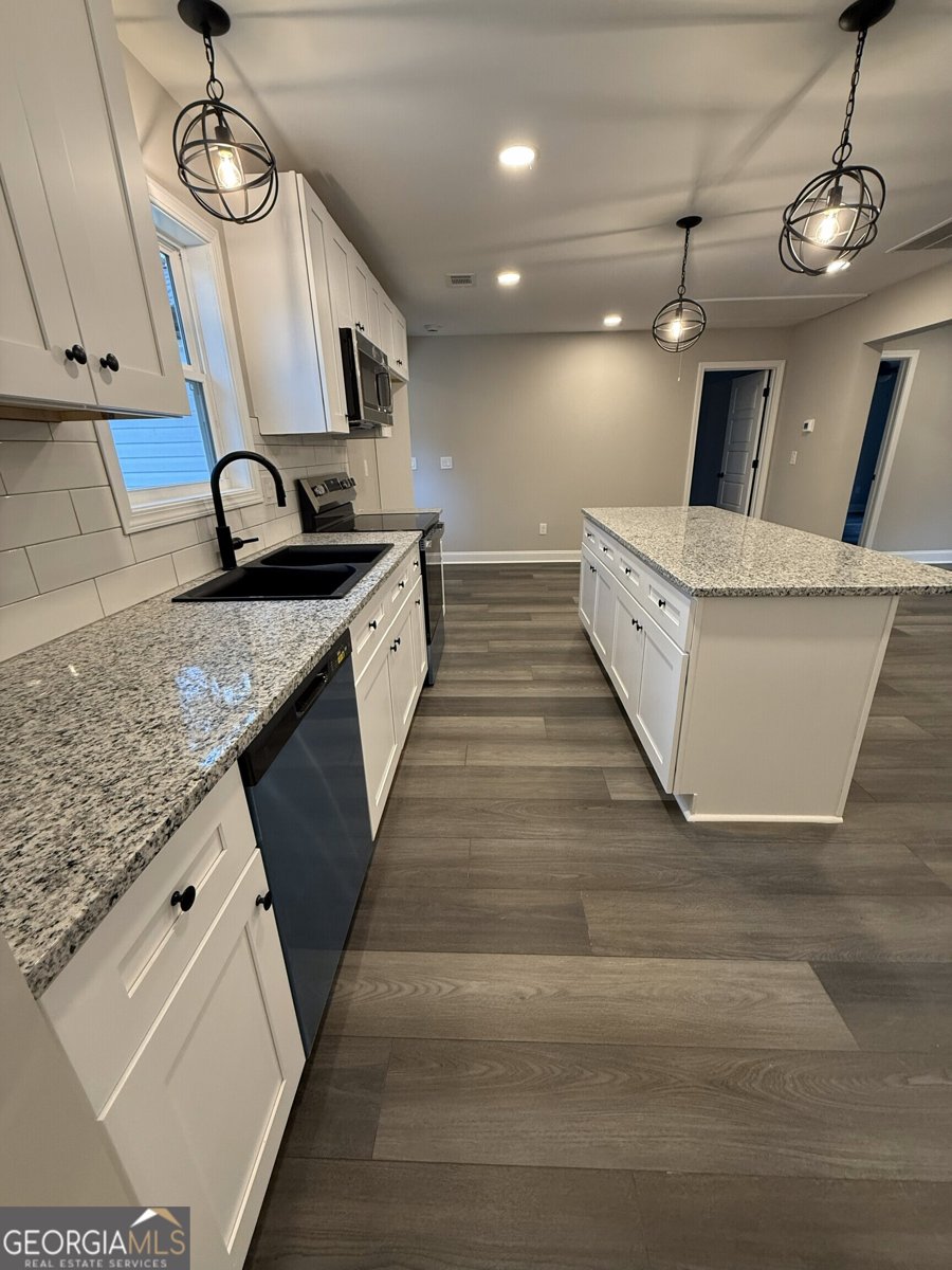 7167 Brown Bridge Road Covington - Photo 10