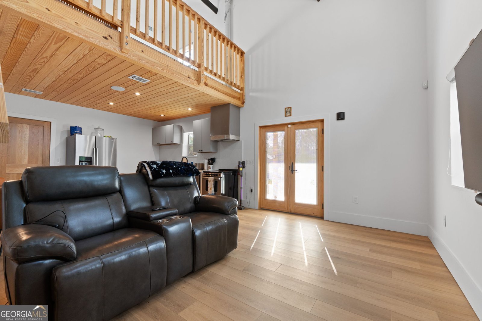 1140 City Pond Road Barnesville - Photo 11