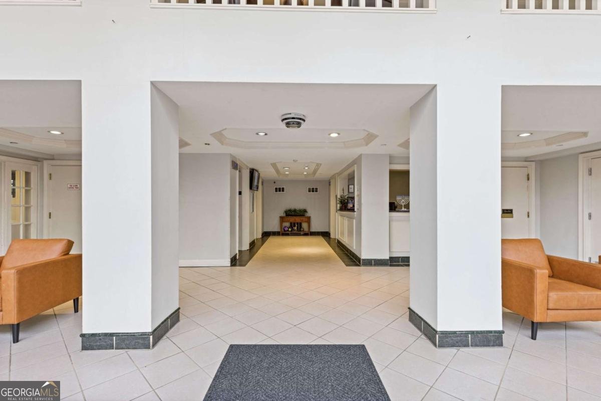 2479 Peachtree Road Atlanta - Photo 17