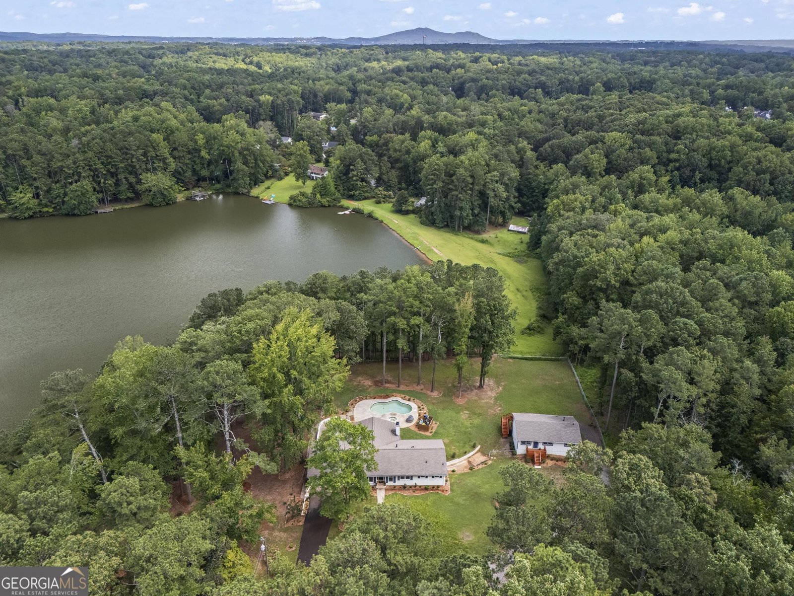 1673 Clearview Drive Acworth - Photo 1