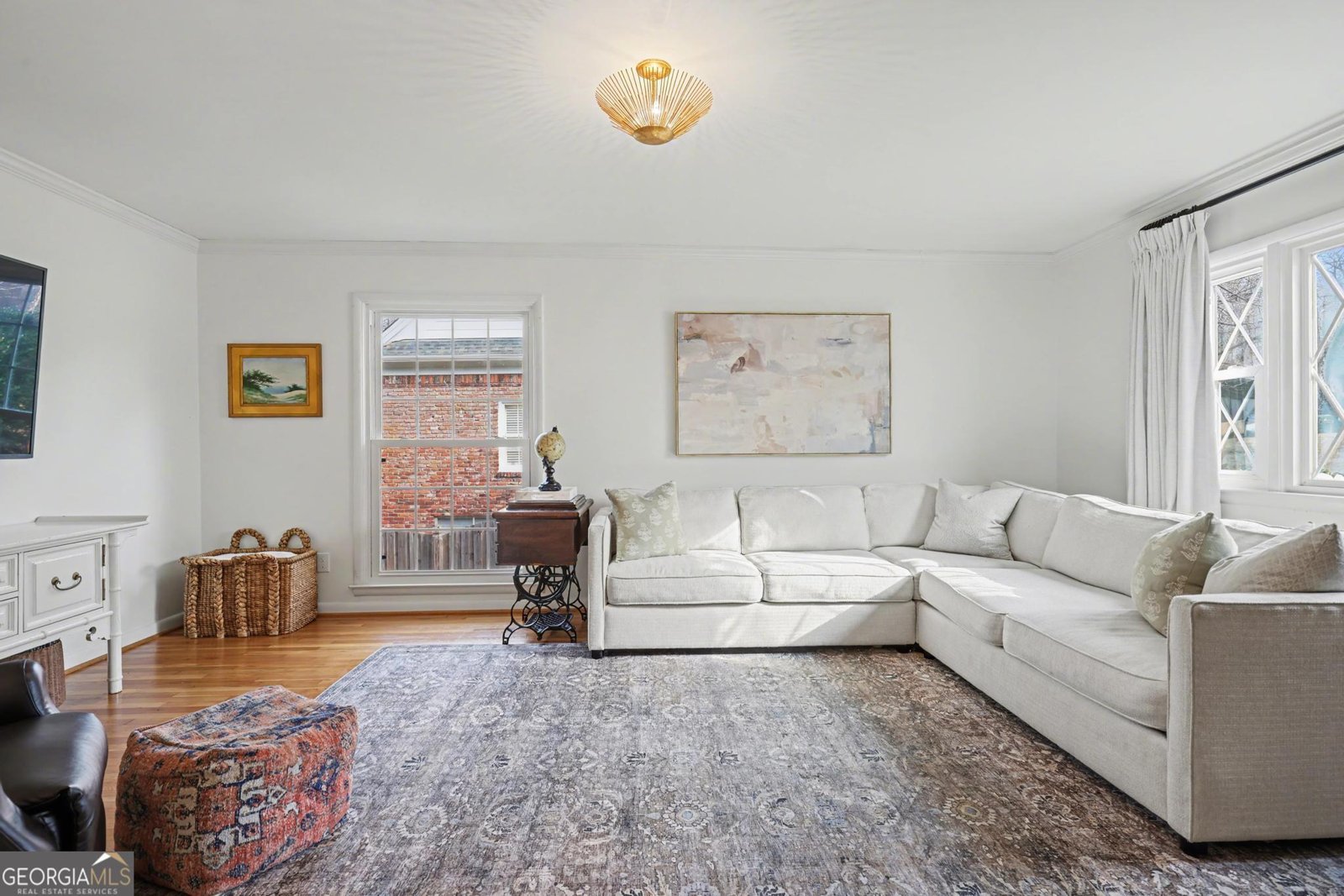 6690 Castleton Drive Atlanta - Photo 4