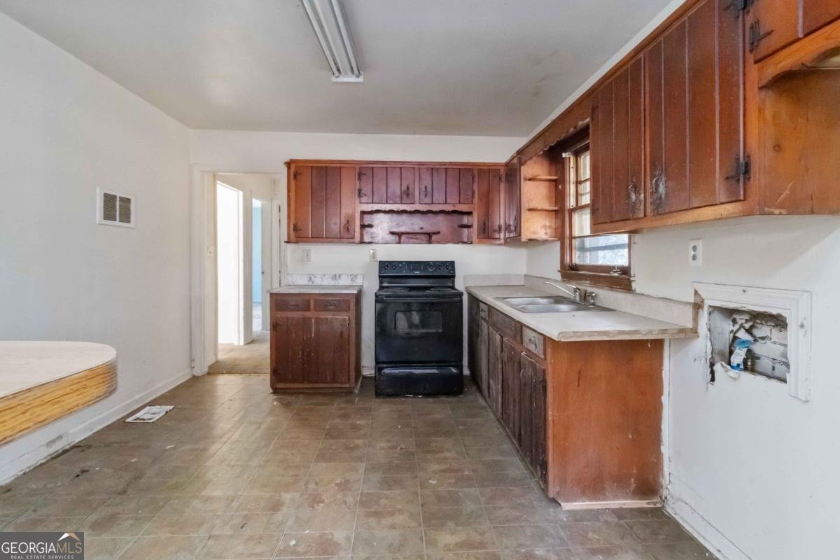 1162 Watts Road Forest Park - Photo 12