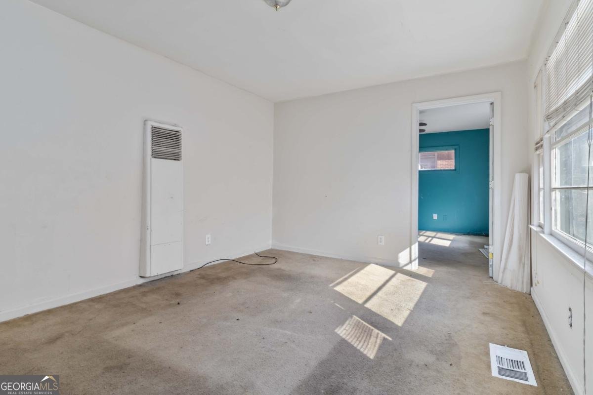 1162 Watts Road Forest Park - Photo 6