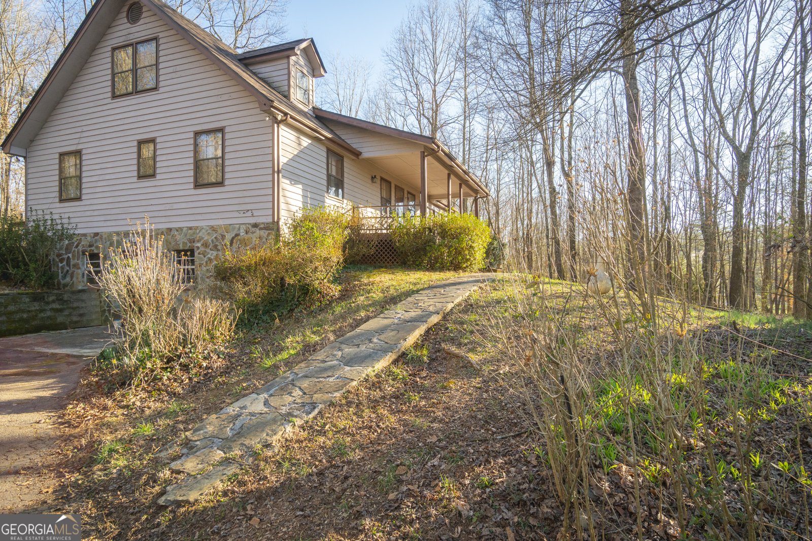 96 Joyce Drive Cleveland - Photo 6