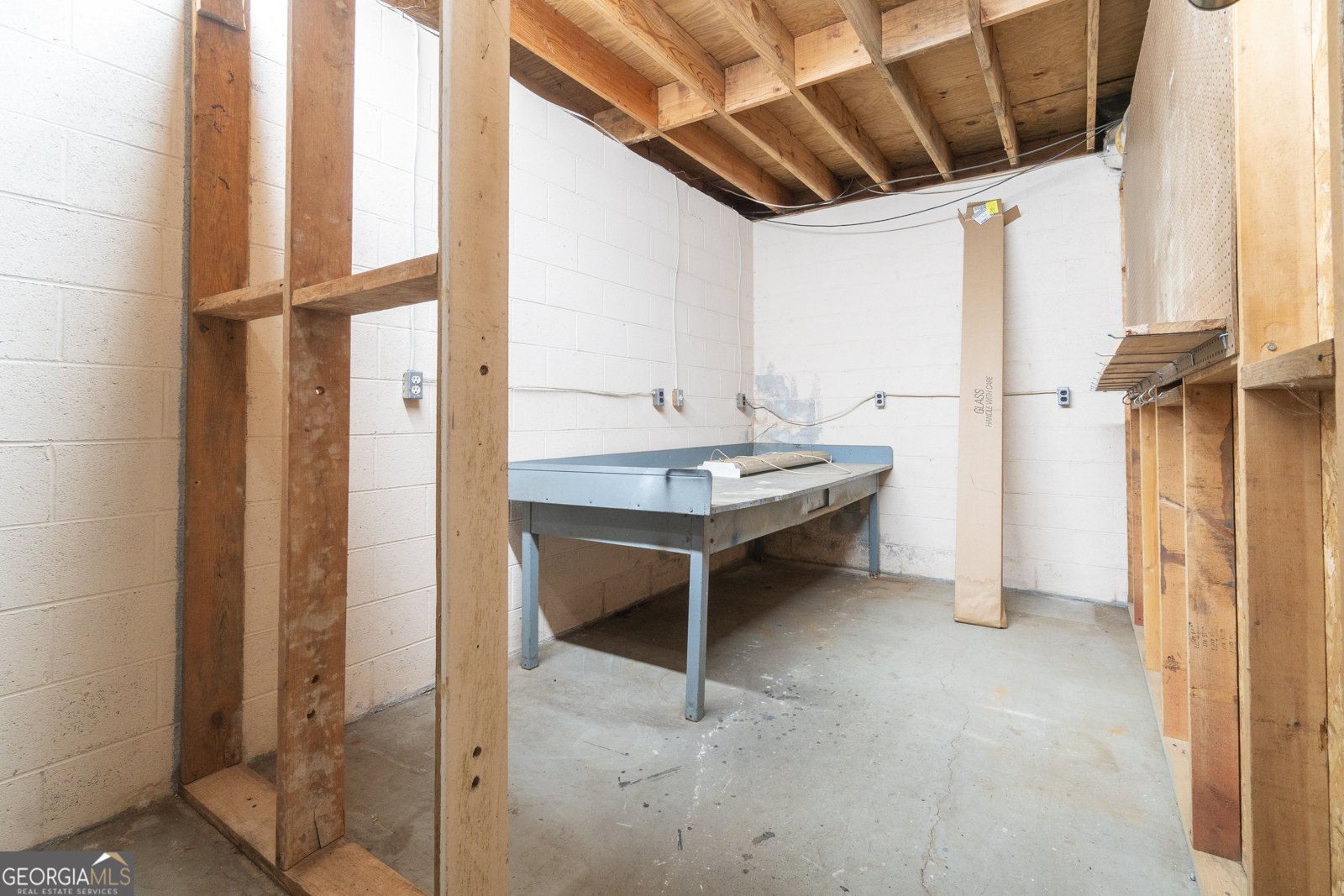 96 Joyce Drive Cleveland - Photo 76