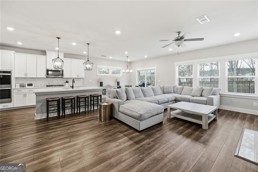 700 Stately Drive Woodstock - Photo 14