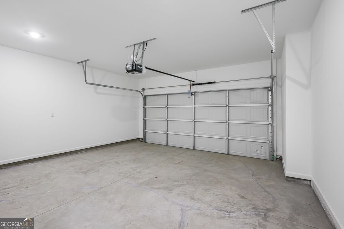 327 Dresden Circle Tucker - Photo 32