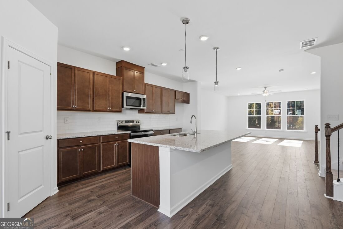 6121 Wayburn Street Tucker - Photo 8