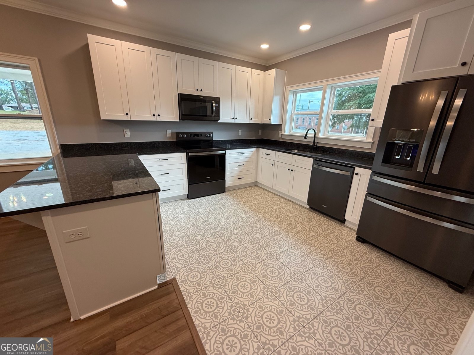 28 Beverly Lane Thomaston - Photo 14