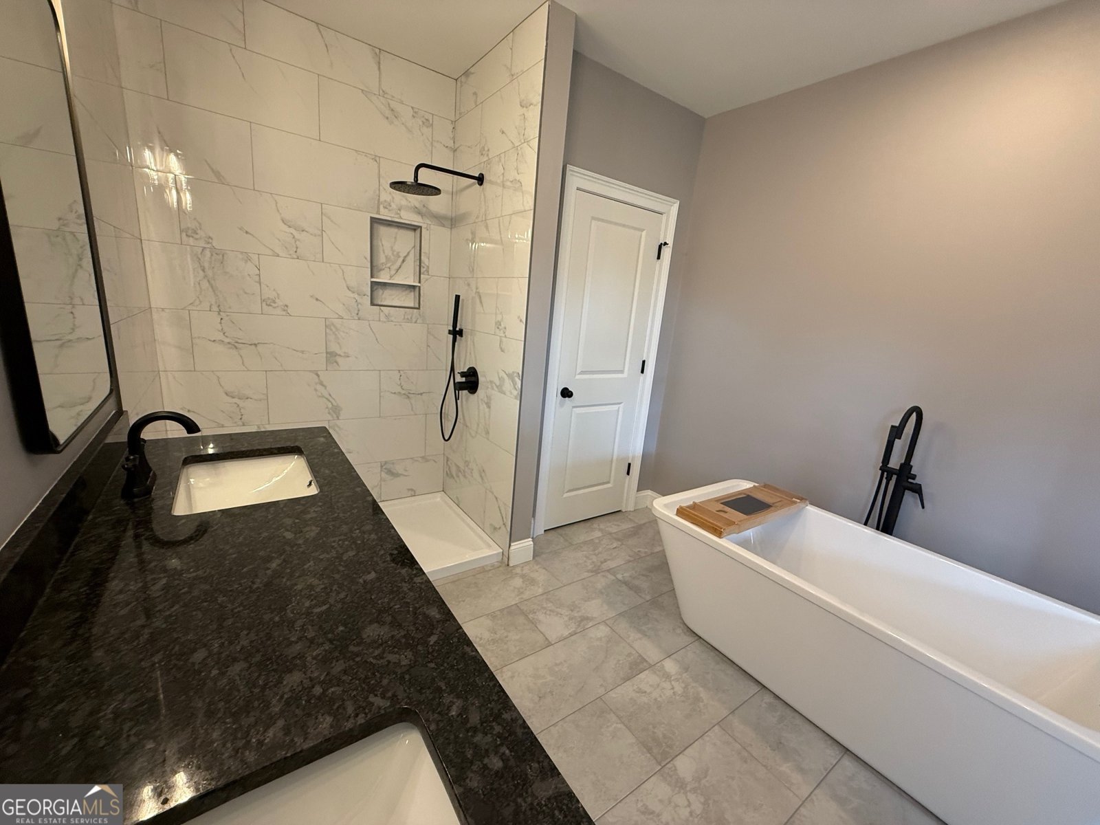 28 Beverly Lane Thomaston - Photo 27