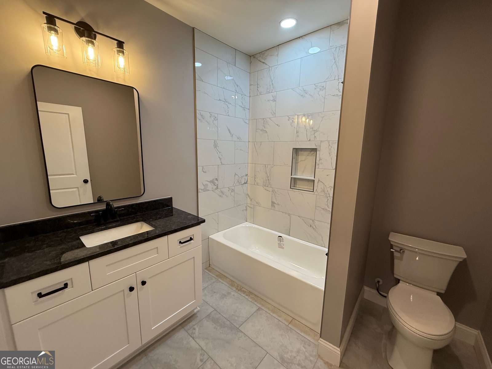 28 Beverly Lane Thomaston - Photo 34