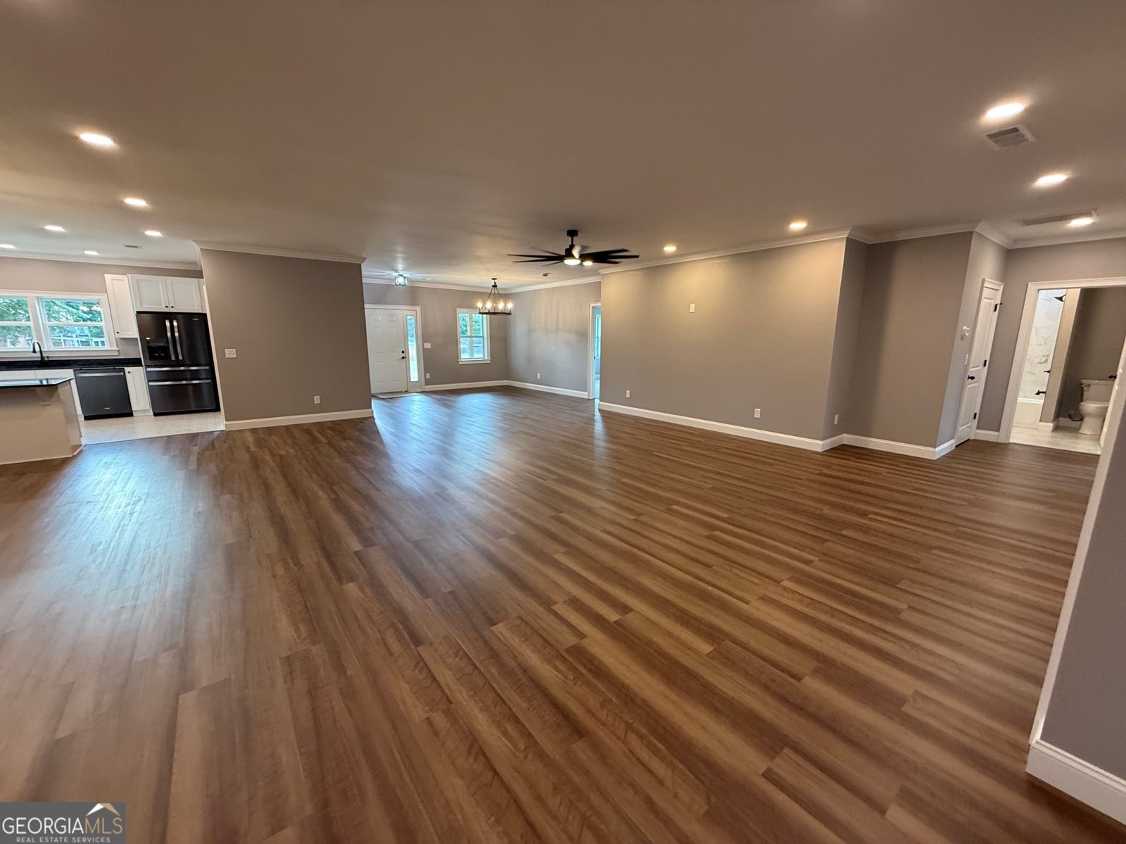 28 Beverly Lane Thomaston - Photo 8