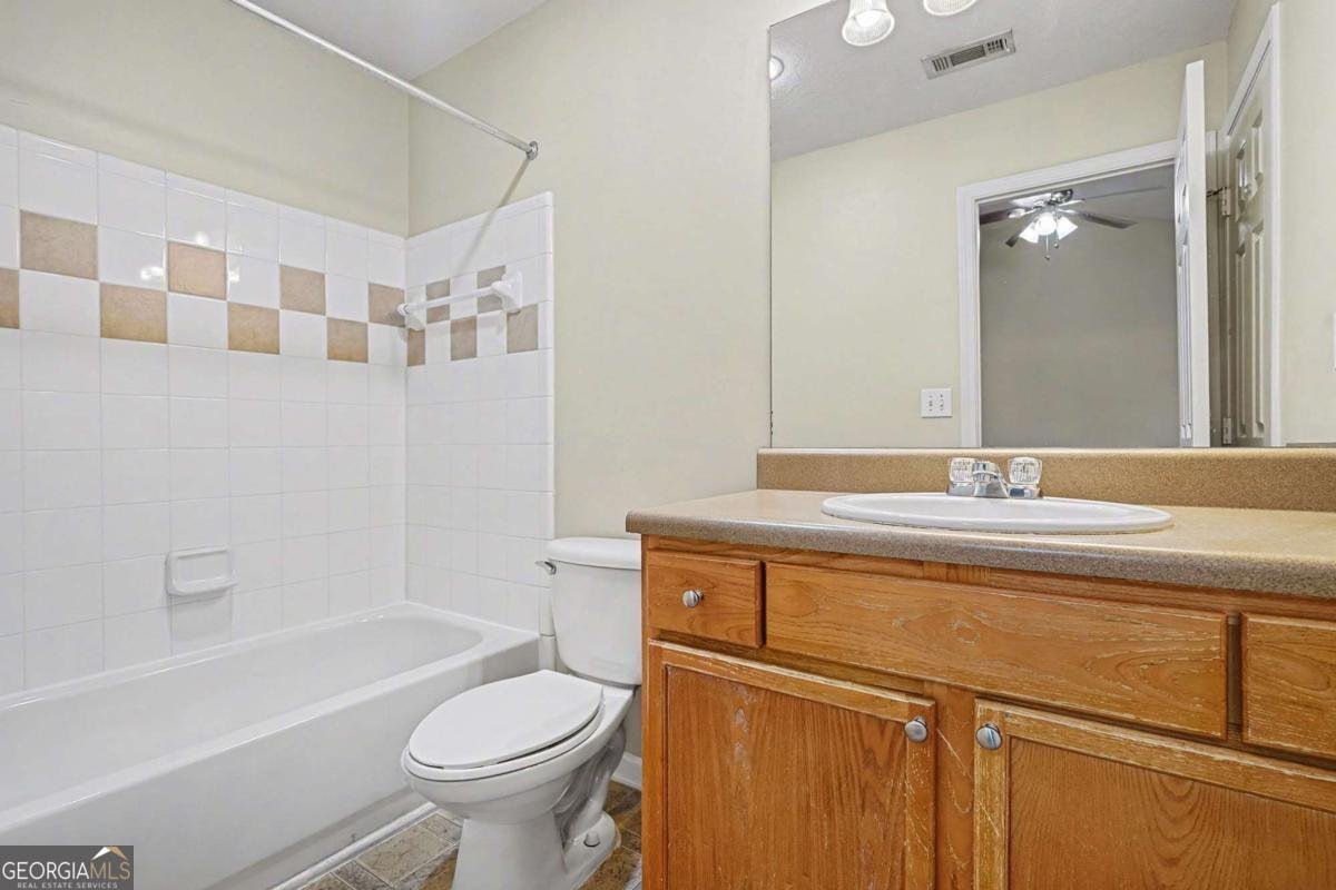 2161 Del Lago Circle Kennesaw - Photo 12