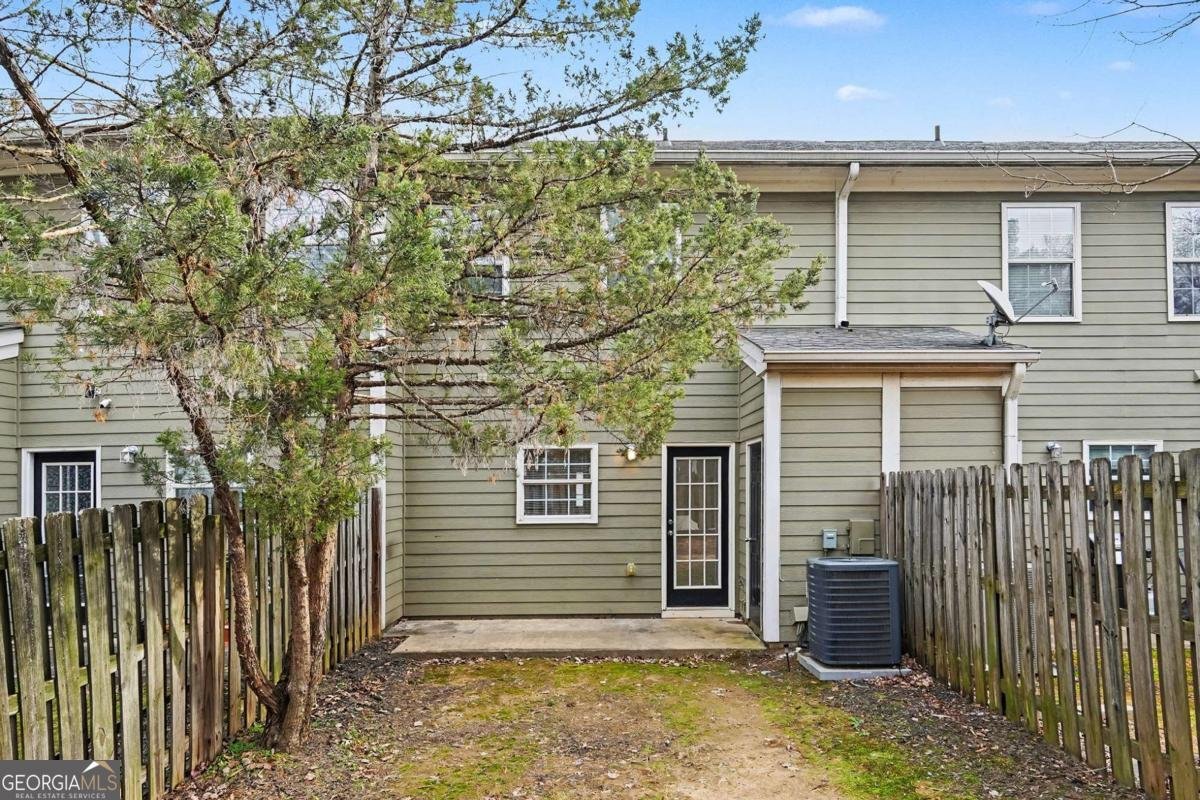 2161 Del Lago Circle Kennesaw - Photo 15